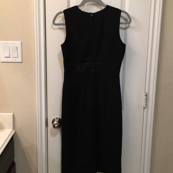H&M mid black dress - Picture 4 of 6